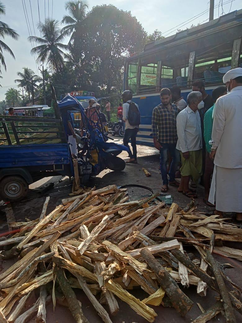 താനൂർ വട്ടത്താണിയിൽ ബസ് ഗുഡ്സ് ഓട്ടോയിൽ ഇടിച്ചു പെൺകുട്ടി മരിച്ചു