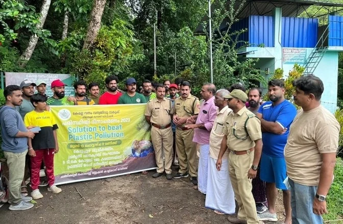 കോട്ടപ്പുഴയിലെ പ്ളാസ്റ്റിക്ക് മാലിന്യങ്ങൾ നീക്കം ചെയ്തു