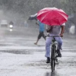 സംസ്ഥാനത്ത് അടുത്ത അഞ്ച് ദിവസം കനത്ത മഴ ; വിവിധ ജില്ലകള്‍ക്ക് മുന്നറിയിപ്പ്