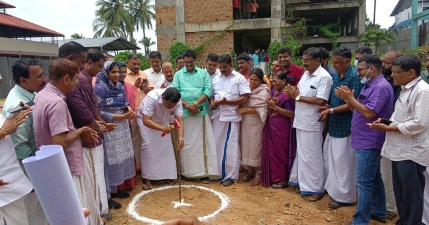 നിലമ്പൂർ ജില്ലാ ആശുപത്രി മാതൃശിശു ബ്ലോക്കിന്റെ നിർമ്മാണ പ്രവൃത്തിയ്ക്ക് തുടക്കമായി