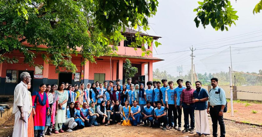 എ ആര്‍ നഗറില്‍ വെള്ളം കയറിയ നാന്നൂറോളം വീടുകളില്‍ രണ്ടാഘട്ടം സൂപ്പര്‍ ക്ലോറിനേഷന്‍ നടത്തി