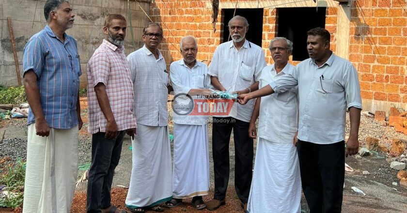 ഹോപ്പ് ഫൗണ്ടേഷന് ഫണ്ട് കൈമാറി മുസ്ലിം ലീഗ് കമ്മിറ്റികള്‍