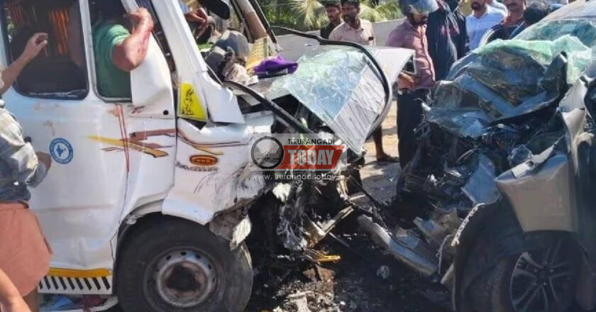 വടകരയിൽ കാറും ട്രാവലർ വാനും കൂട്ടിയിടിച്ച് നാല് മരണം