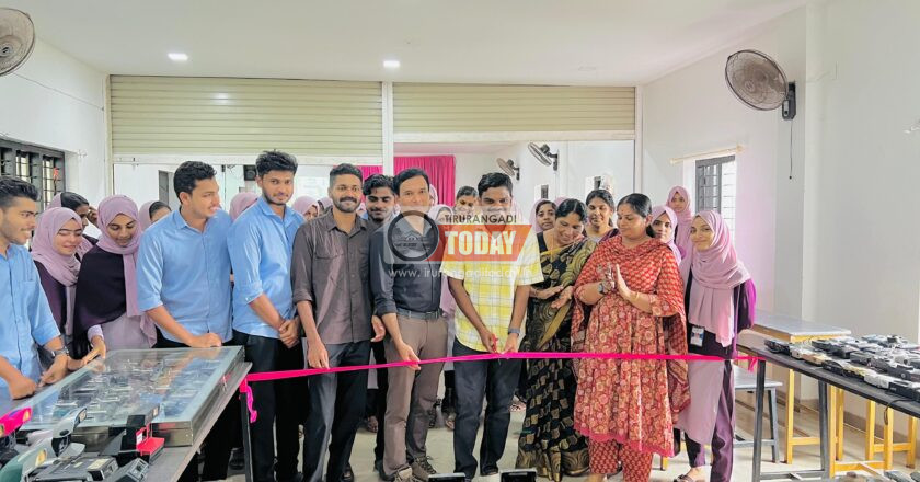 ക്യാമറകളുടെ പ്രദർശനവും അഭിമുഖവും നടന്നു