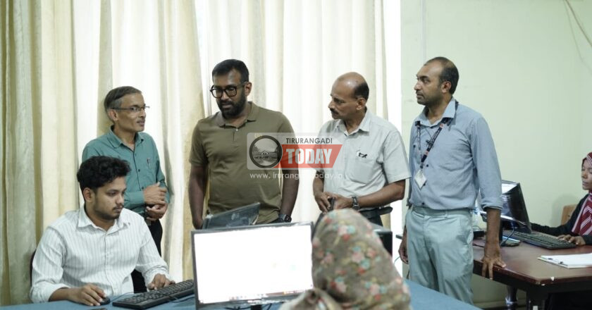 കേന്ദ്ര ഹജ്ജ് കമ്മിറ്റി ചീഫ് എക്സിക്യൂട്ടീവ് ഓഫീസര്‍ ഹജ്ജ് കമ്മിറ്റി ഓഫീസ് സന്ദര്‍ശിച്ച് പ്രവര്‍ത്തനങ്ങള്‍ വിലയിരുത്തി ; ഇതുവരെ ലഭിച്ചത് 23,340 അപേക്ഷകള്‍