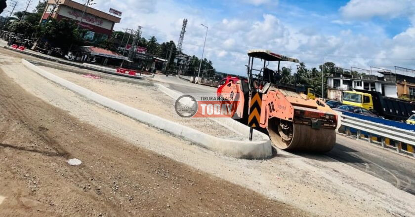 കക്കാട് ജംഗ്ഷനില്‍ ദേശീയപാത നിര്‍മ്മാണത്തിലെ അശാസ്ത്രീയത പരിഹരിക്കണം ; ദേശീയപാത അധികൃതര്‍ക്ക് നിവേദനം നല്‍കി