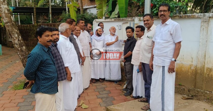 മിനി മാസ്റ്റ് ലൈറ്റുകള്‍ നാടിന് സമര്‍പ്പിച്ചു