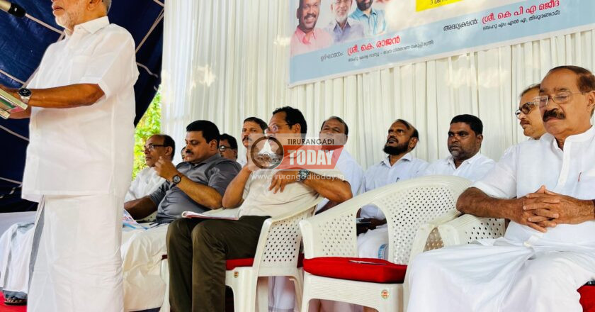 തിരൂരങ്ങാടിയിൽ പുതിയ വില്ലേജ് ഓഫീസ് കെട്ടിടത്തിന്റെ ശിലാസ്ഥാപനം മന്ത്രി നിർവഹിച്ചു