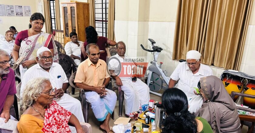 വയോജനങ്ങൾക്കായി ആയുർവേദ മെഡിക്കൽ ക്യാമ്പ് സംഘടിപ്പിച്ചു
